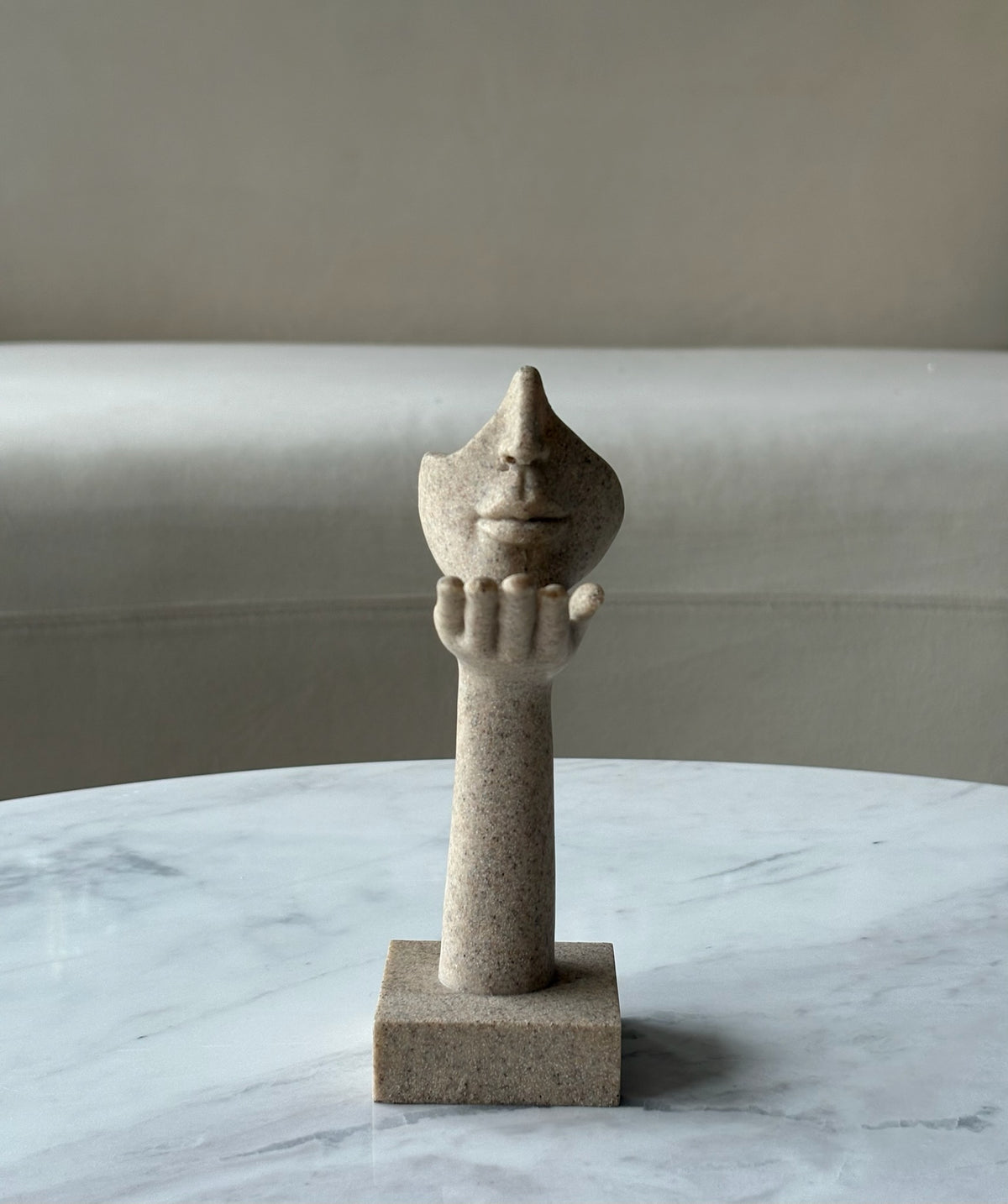 Escultura Whisper