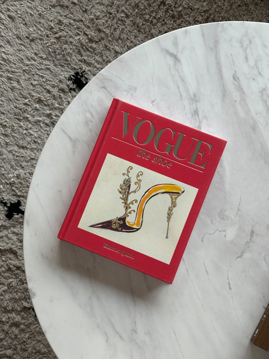 Vogue The Shoe Book