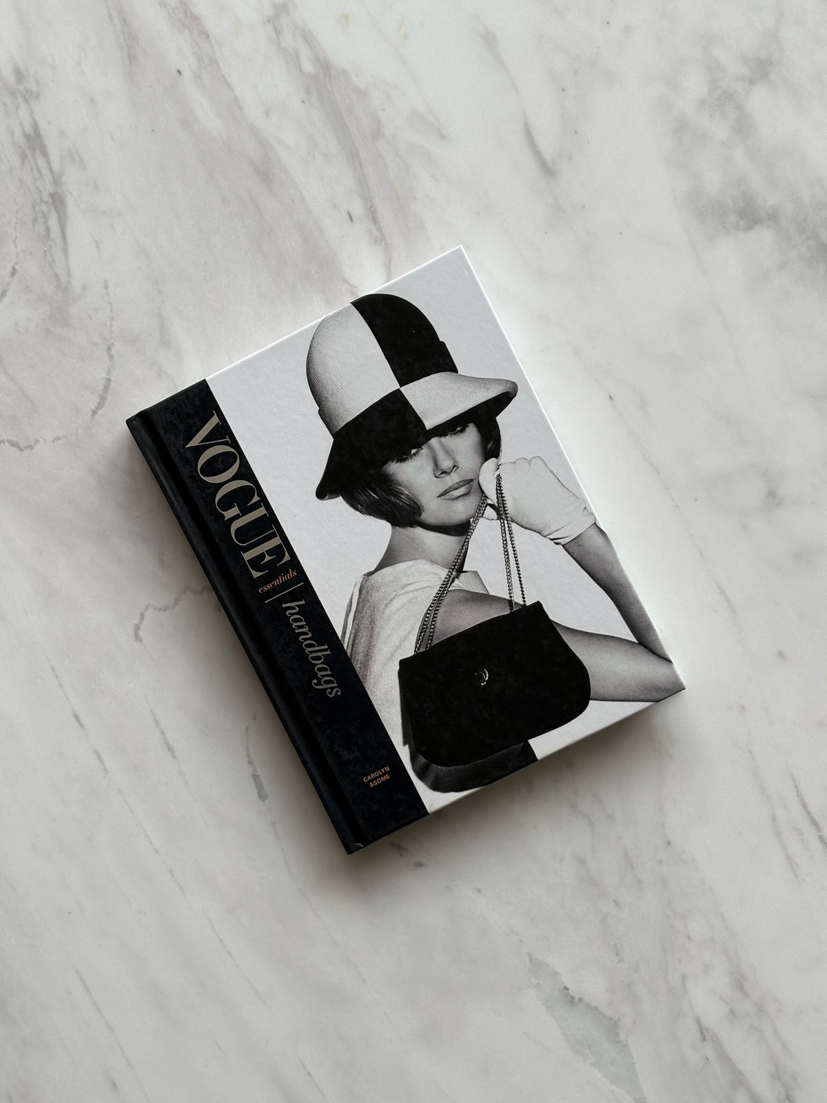 Vogue Handbags Book