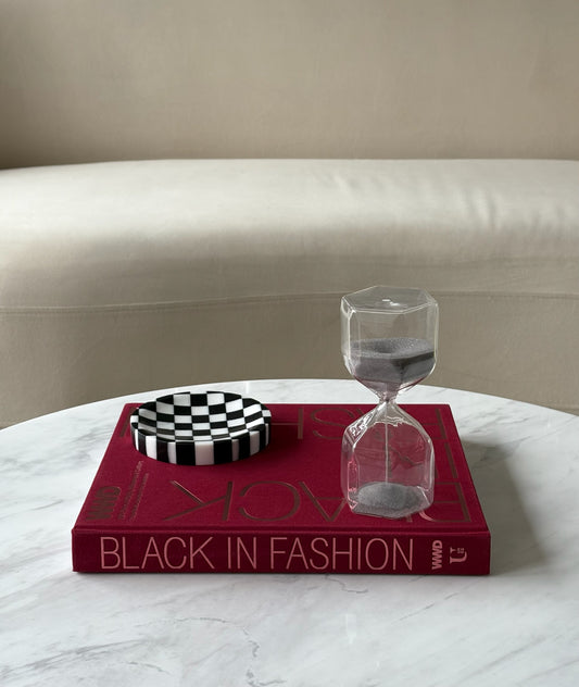 Hourglass Cube