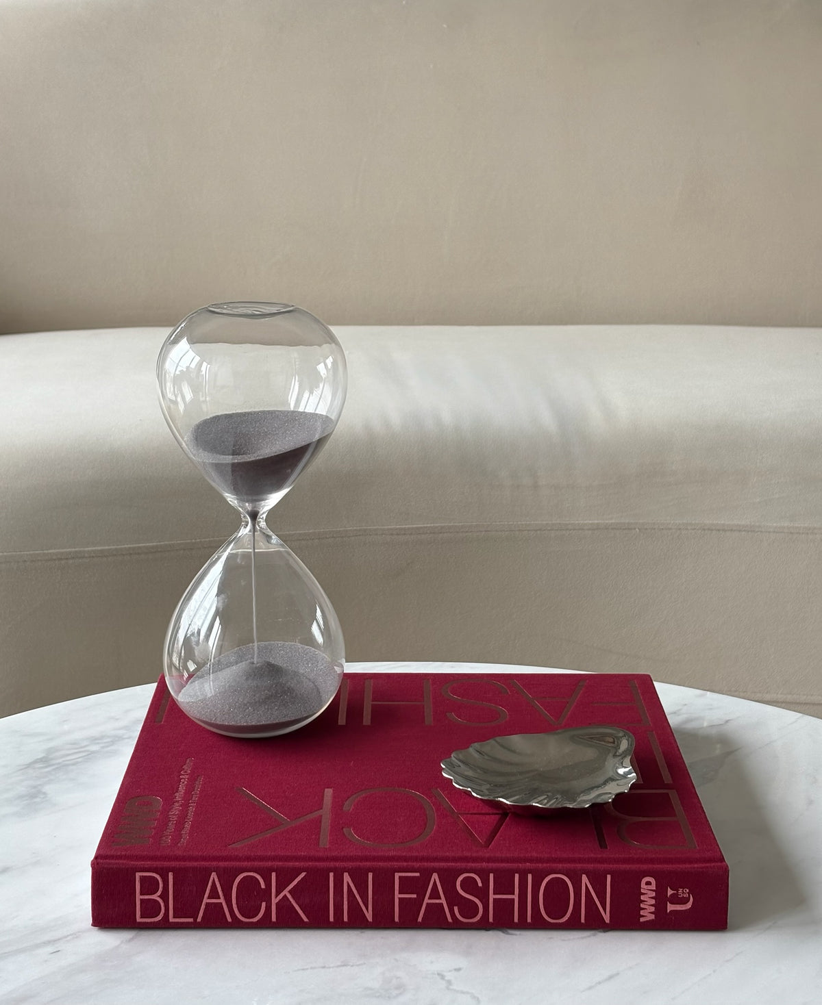 Hourglass Drop