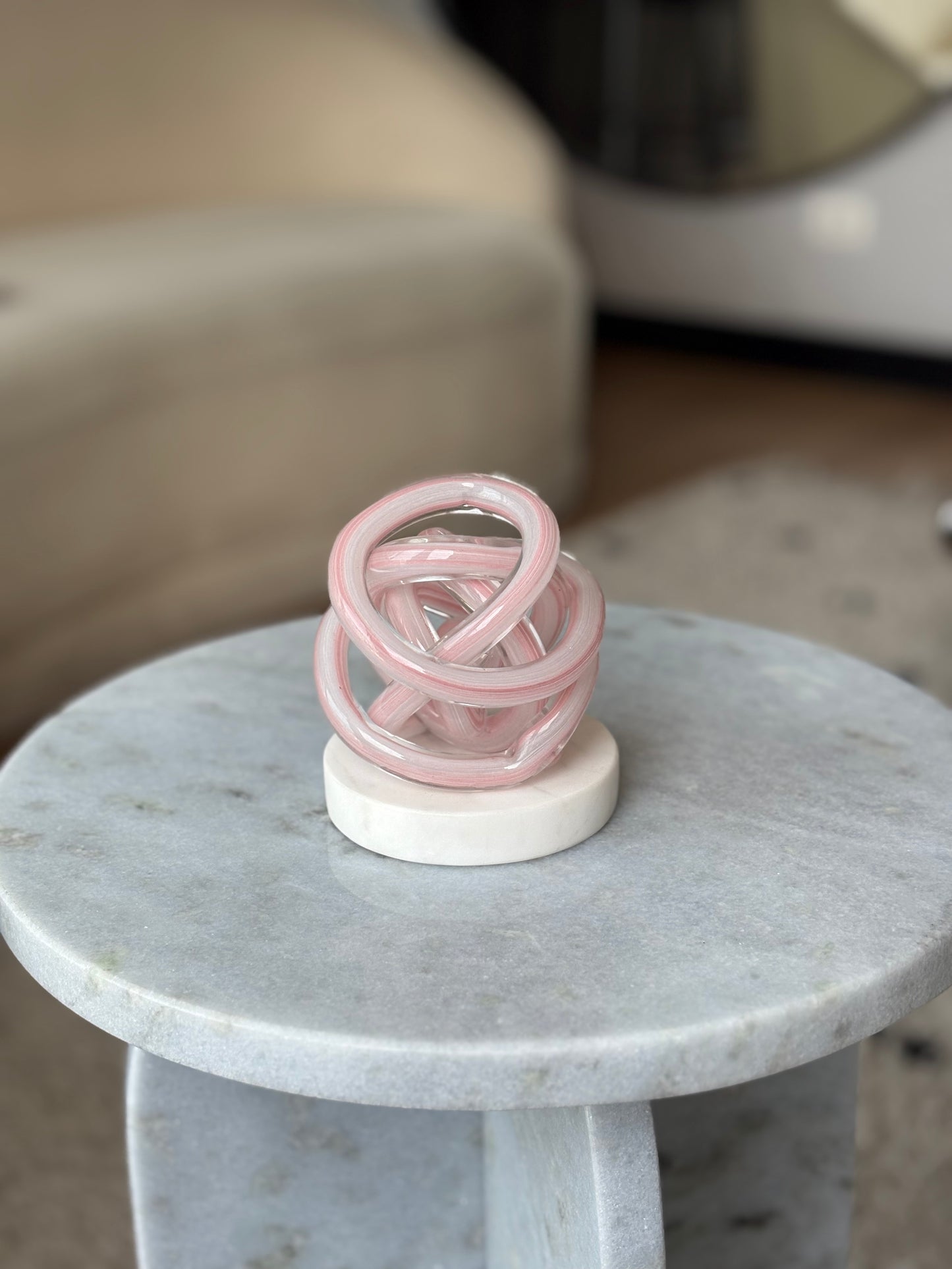 Knot Bubble Gum