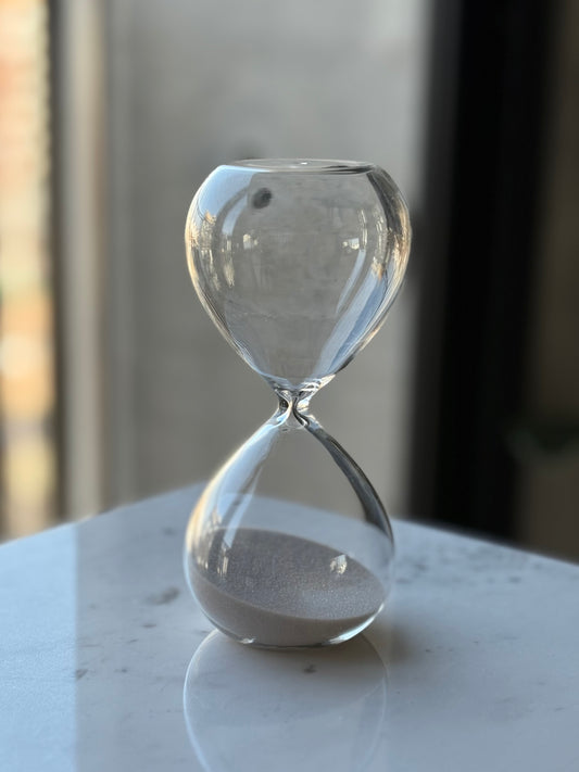 Hourglass White Sand