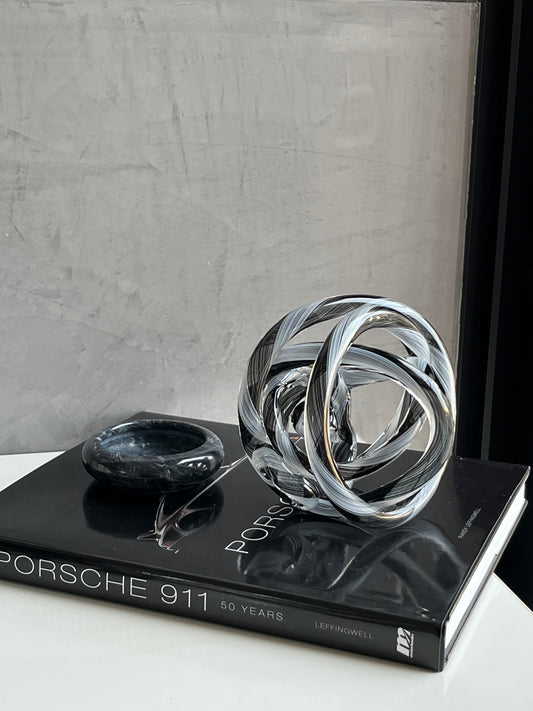 Knot Grey Twist
