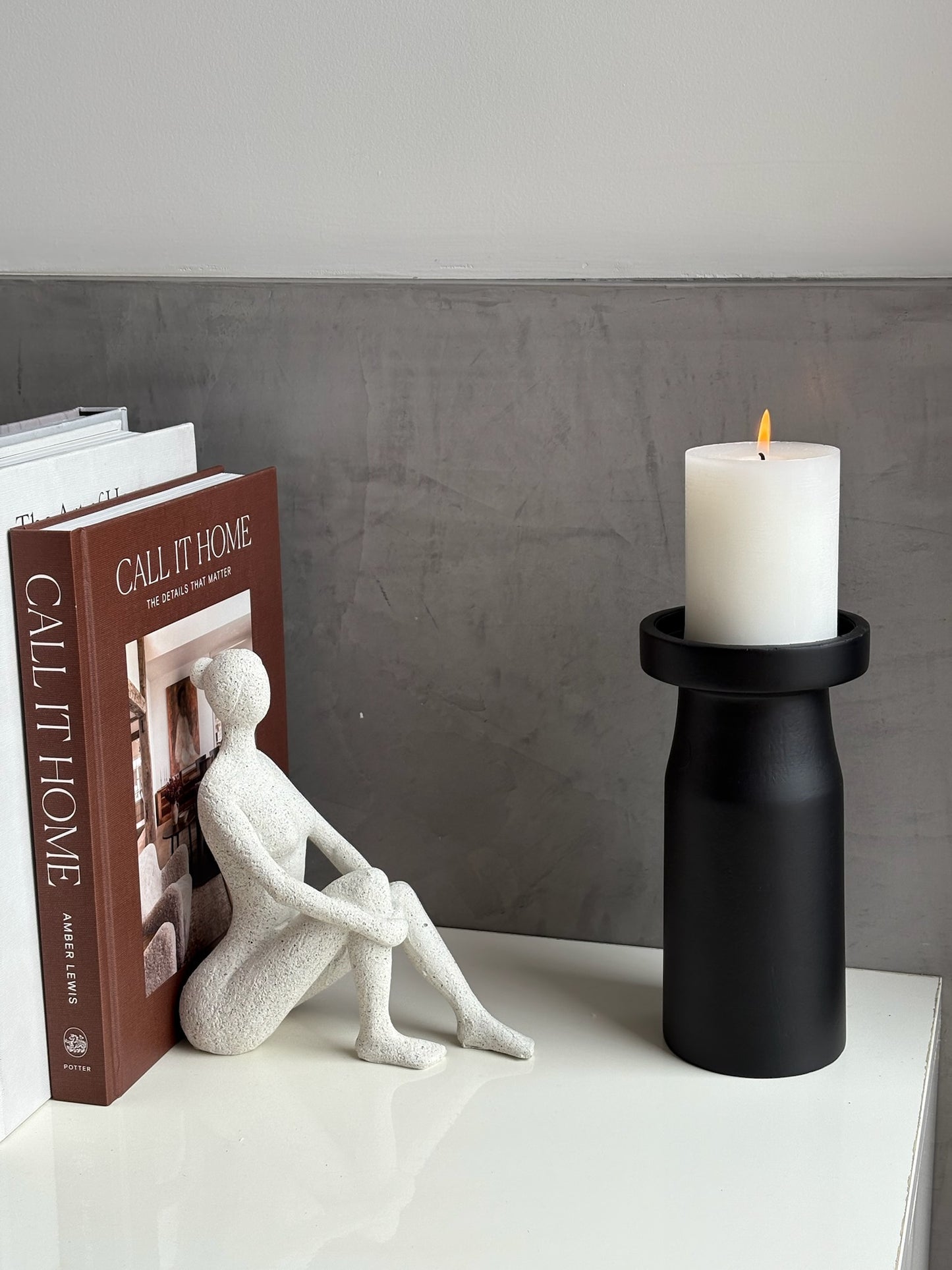 Emma Book Ends