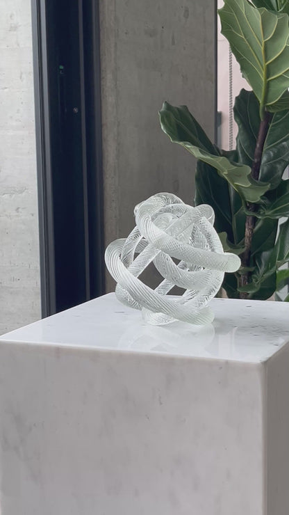 Knot Whiteline Curl