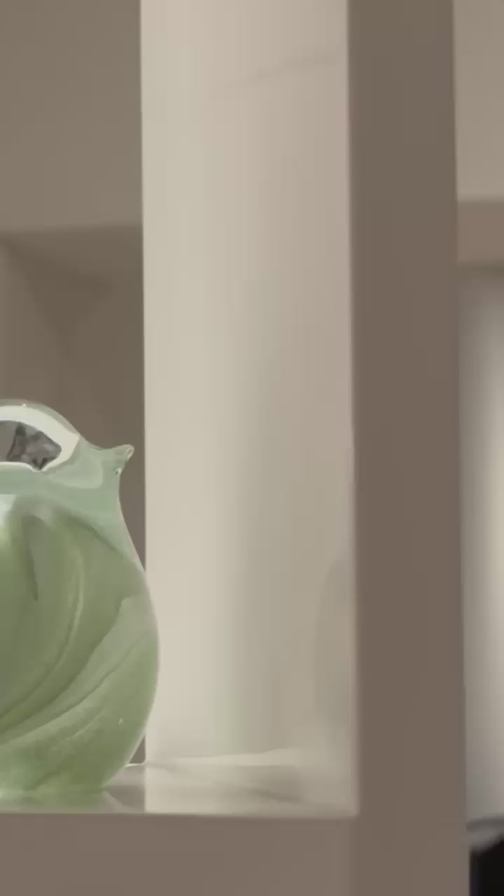 lovebirds olive