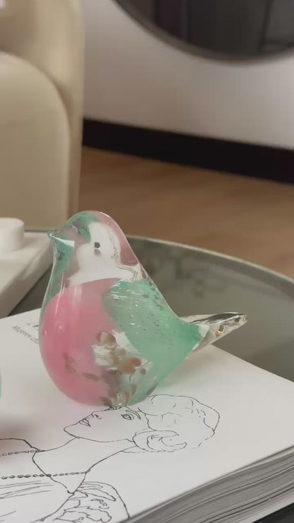 Lovebirds Lagoon